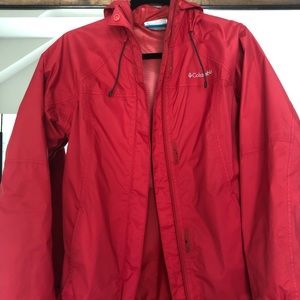 Women’s Red Columbia Rain Jacket/ Wind Breaker